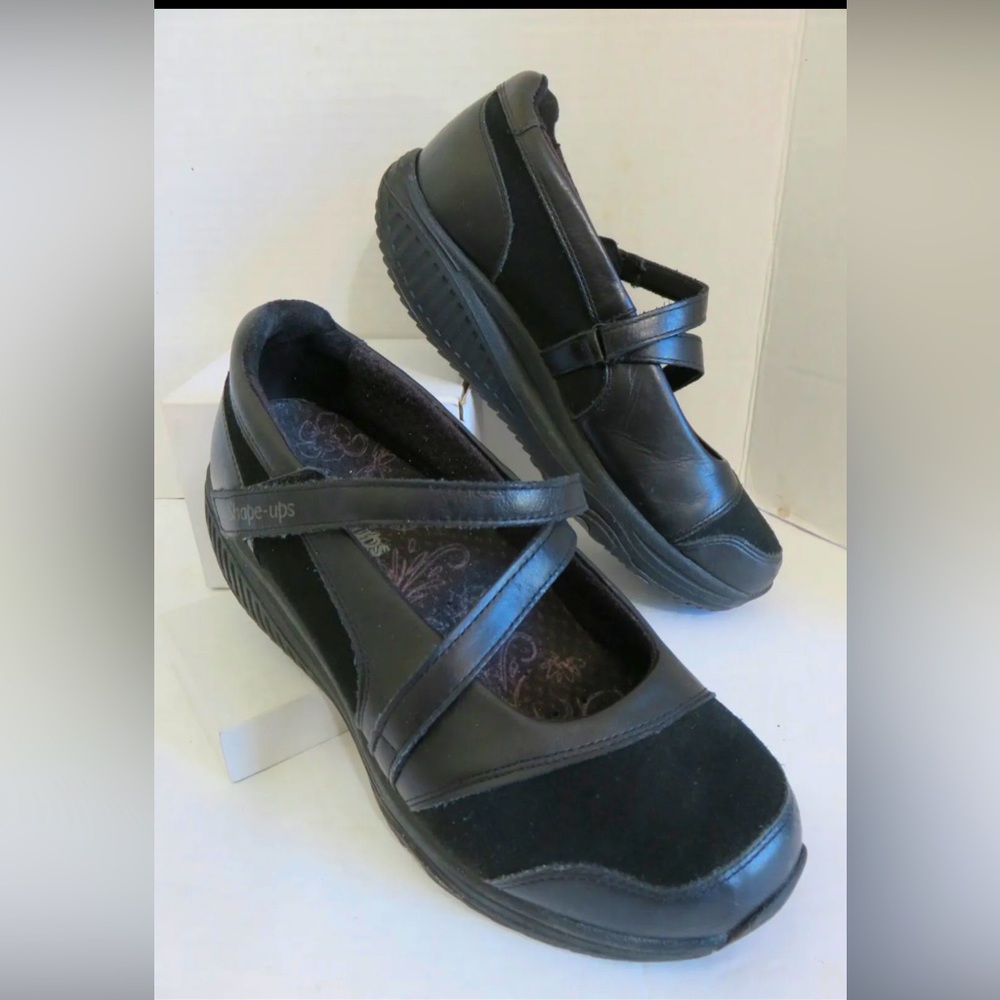 Skechers Shape Up Mary Jane Black Leather Fashion Work Shoes Size 7.5